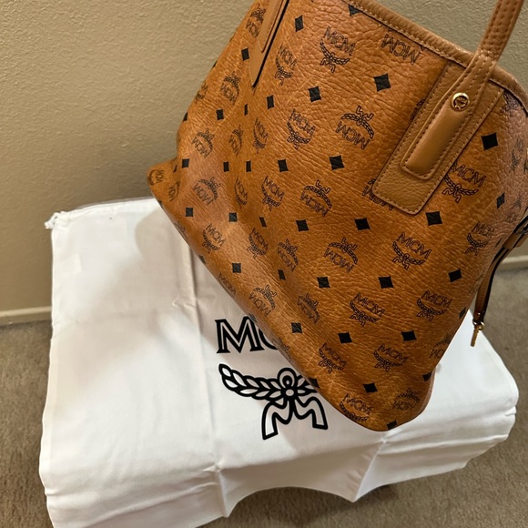 MCM Handbag Authentic - Picture 8 of 11